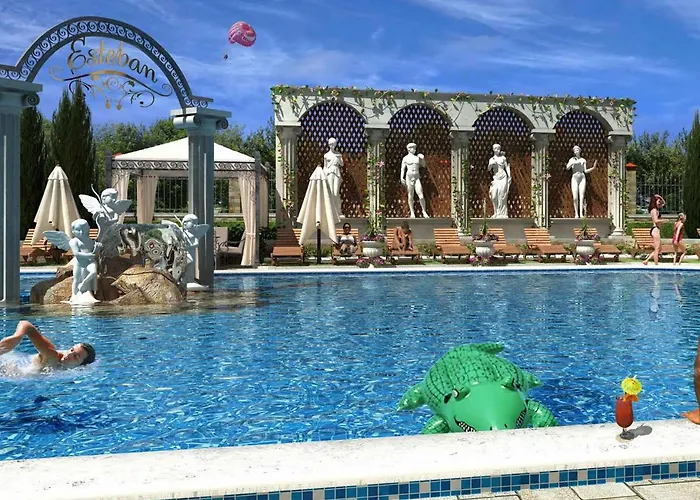 эстебан с 2 спальнями 内塞伯尔