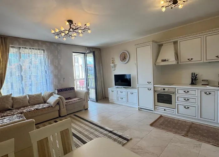 эстебан с 2 спальнями *